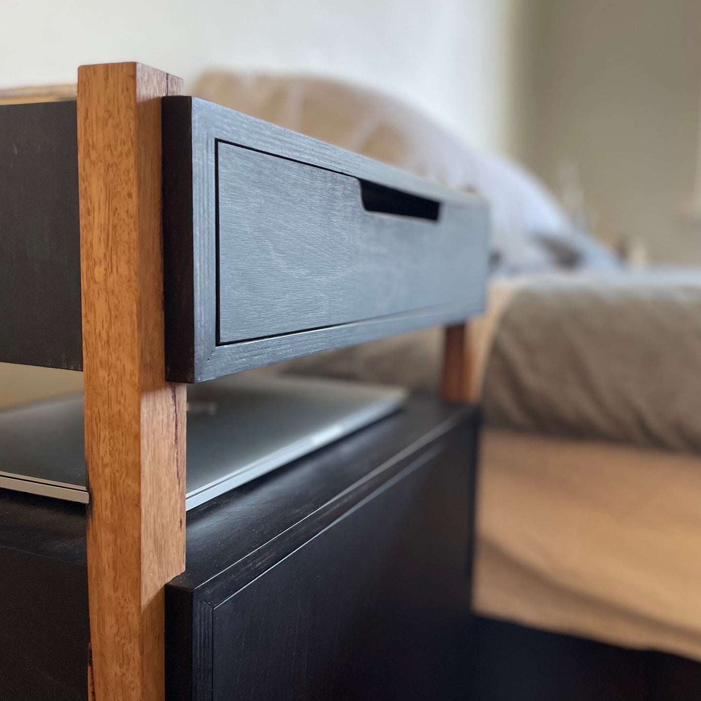 khaba bedside table